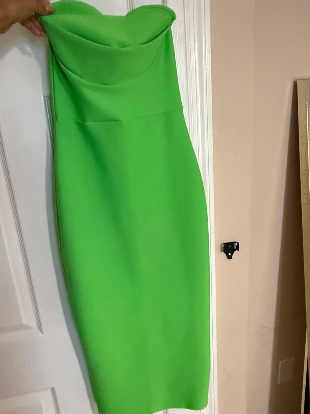 Strapless Bright Green Midi Dress with Sweetheart Neckline